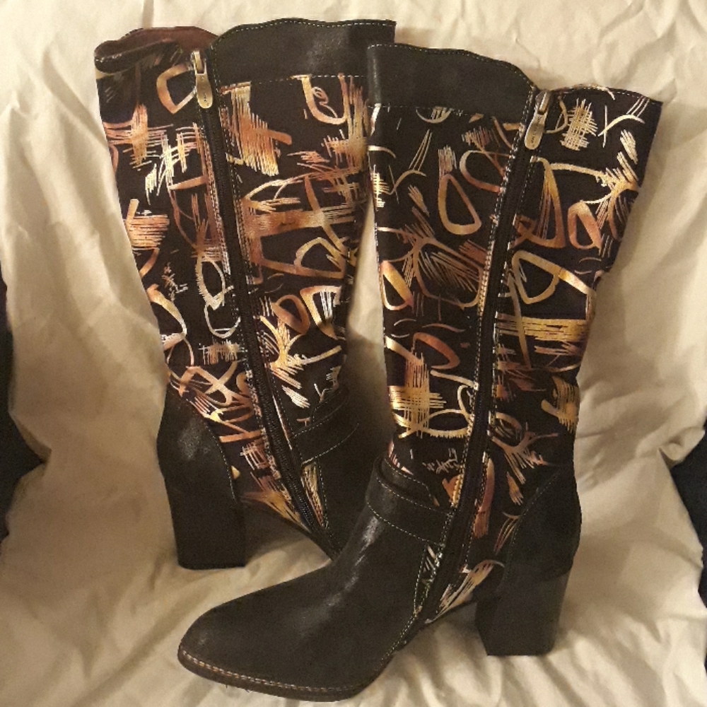 NWT Leather size 8